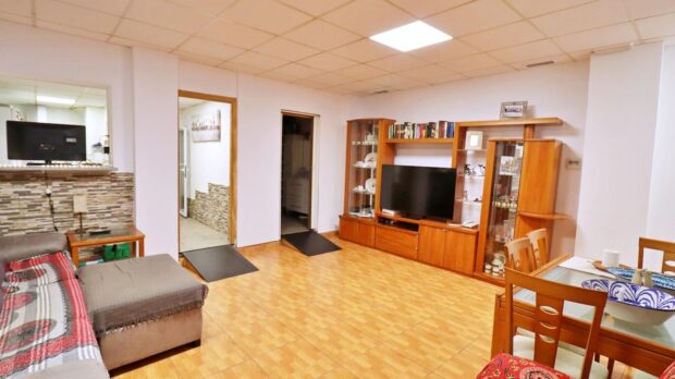property image #3