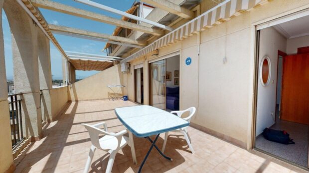 property image #3