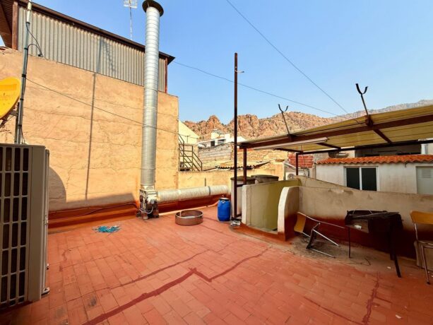 property image #4