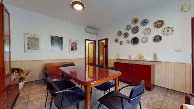 property image #3