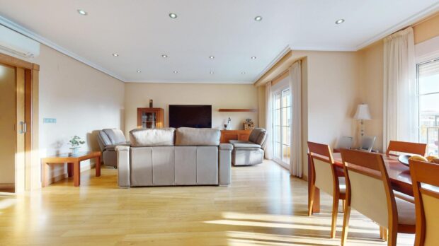 property image #0