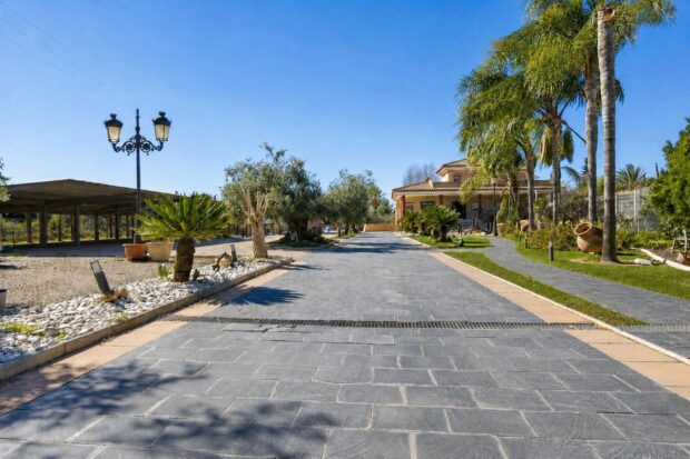 property image #1