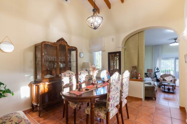property image #2