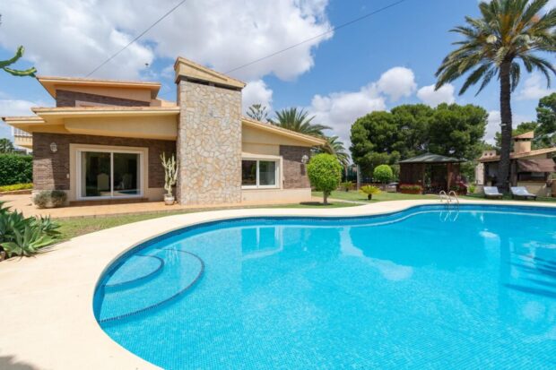property image #1