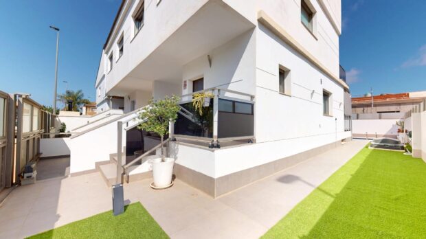 property image #0