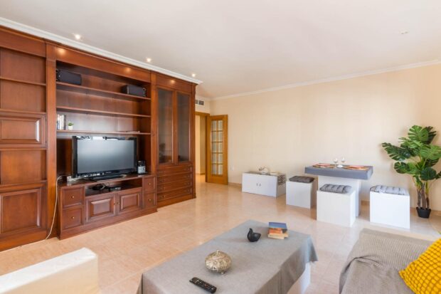 property image #3