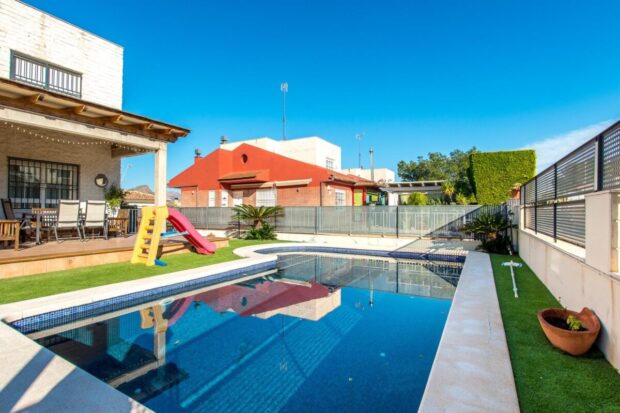 property image #1