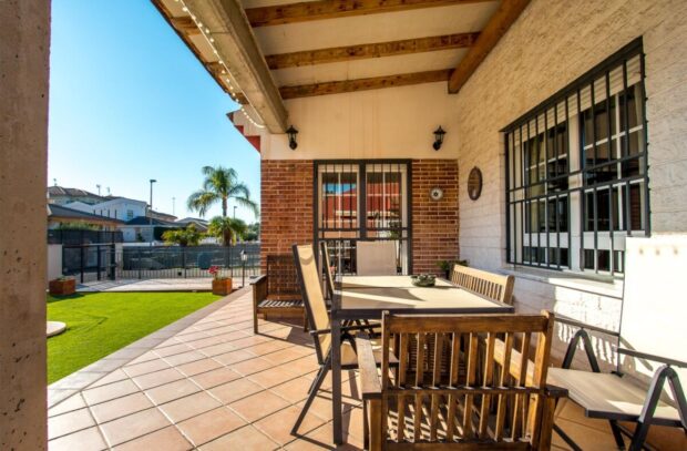 property image #3