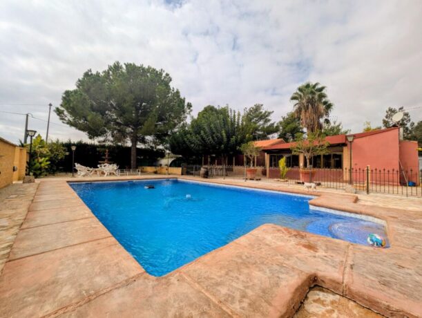 property image #2