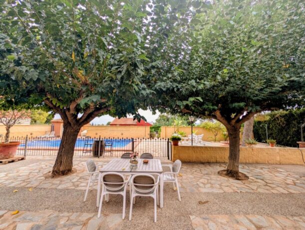 property image #3