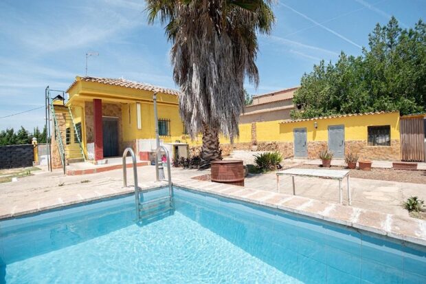property image #0