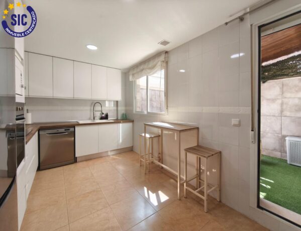 property image #0