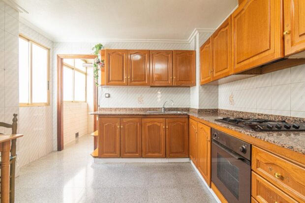 property image #2
