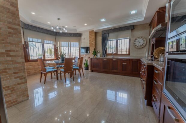 property image #4
