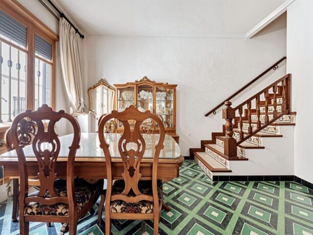 property image #0