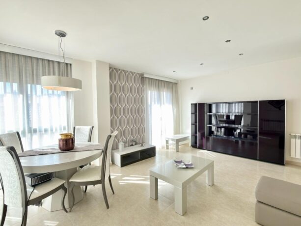 property image #1
