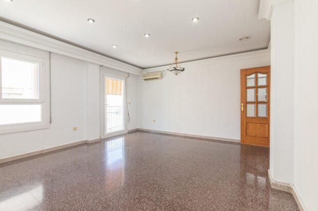property image #1