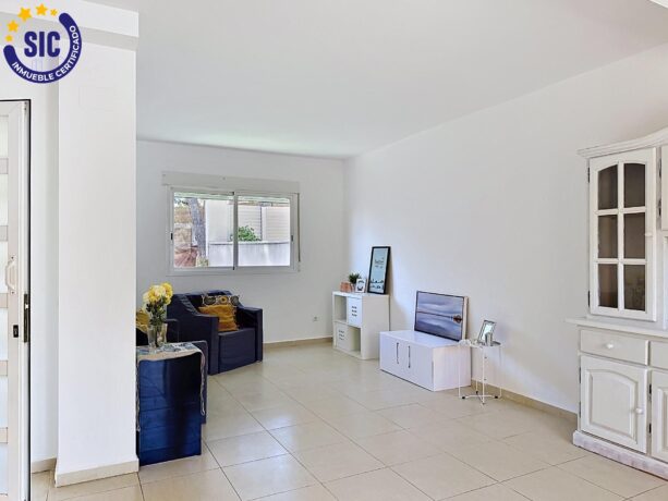 property image #2