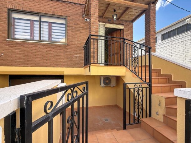 property image #0