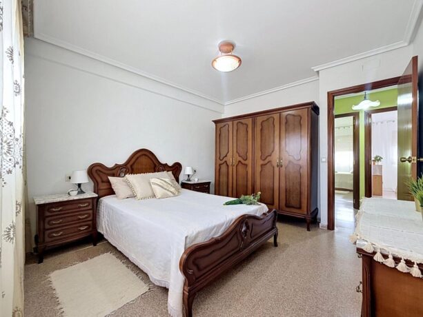 property image #4