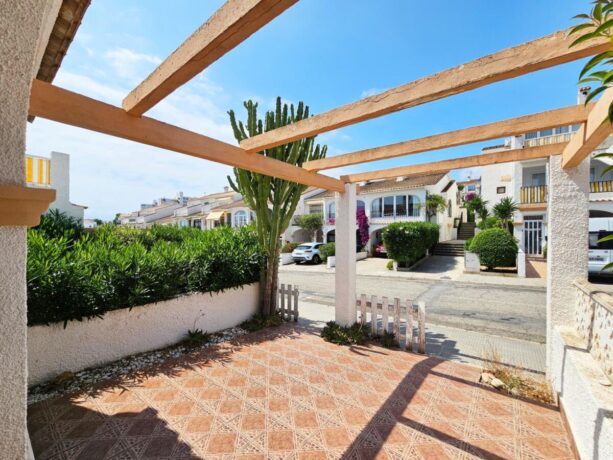 property image #3