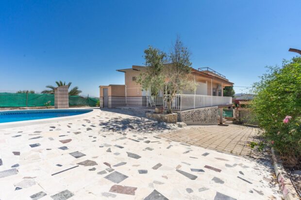 property image #1
