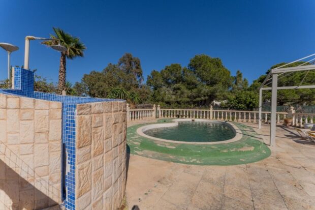 property image #3