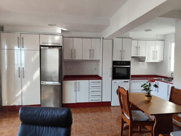 property image #3