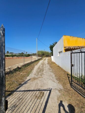 property image #3