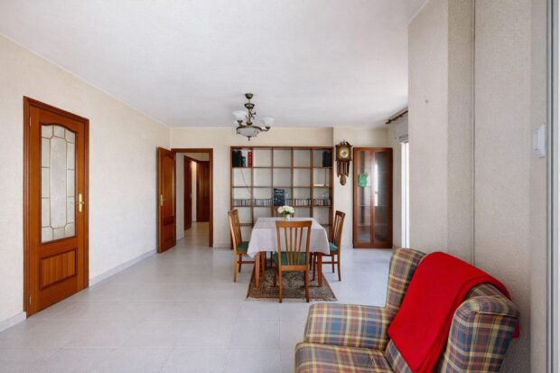 property image #3