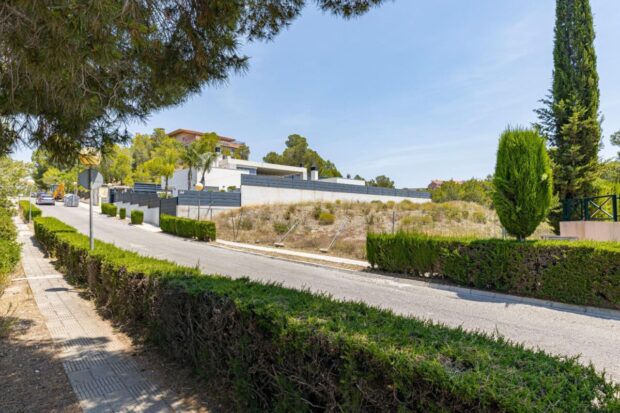 property image #0