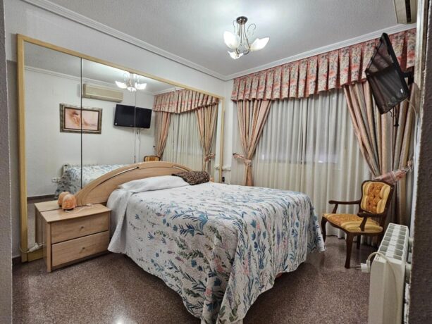 property image #2