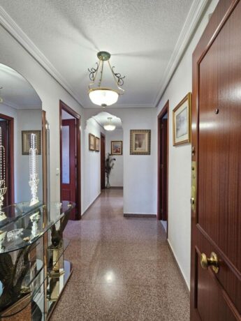 property image #3