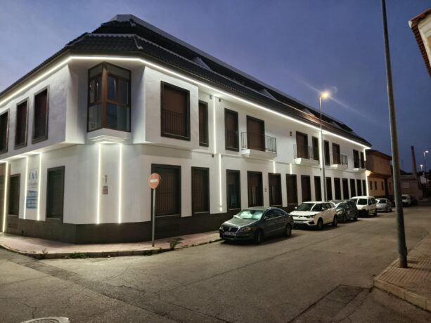 property image #3