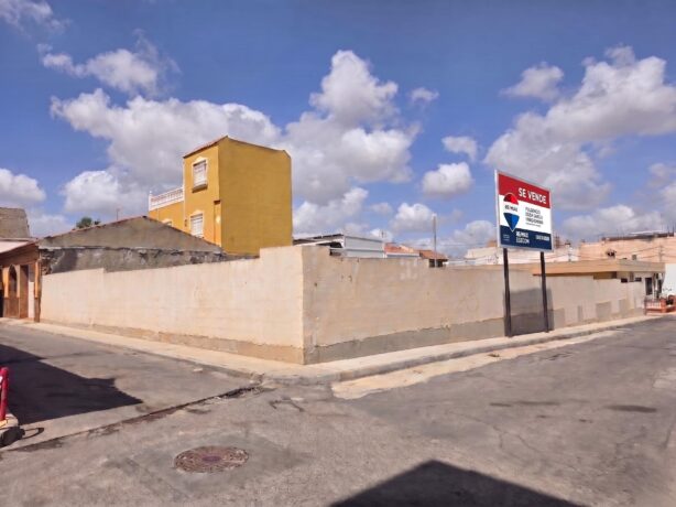 property image #3