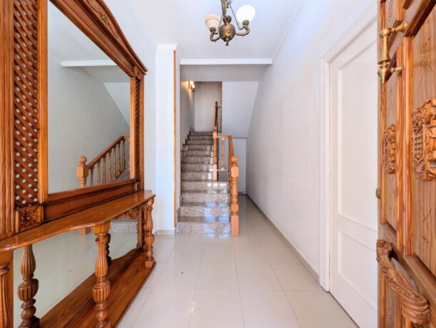 property image #1