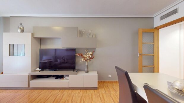 property image #3