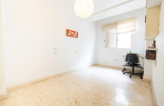 property image #2
