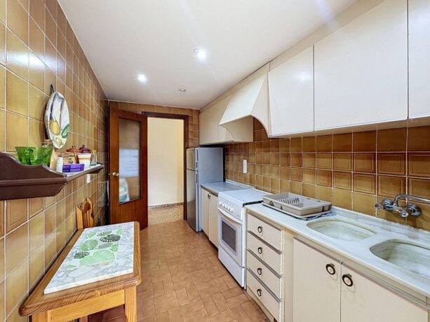 property image #4