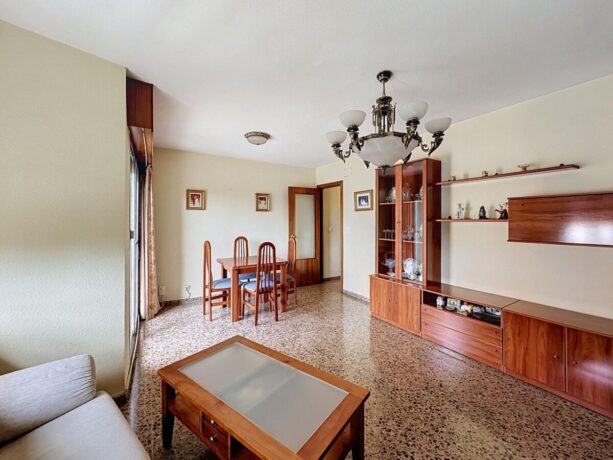 property image #3