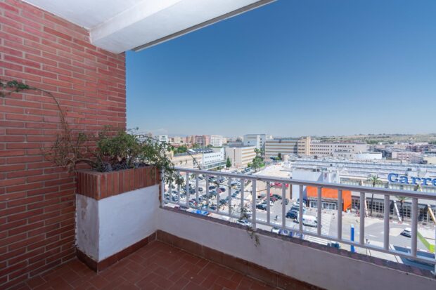 property image #0
