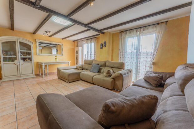 property image #0