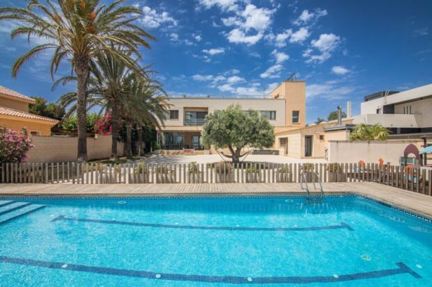 property image #0