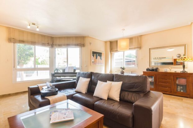 property image #3