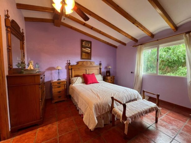 property image #1