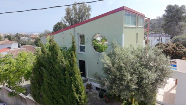 property image #0