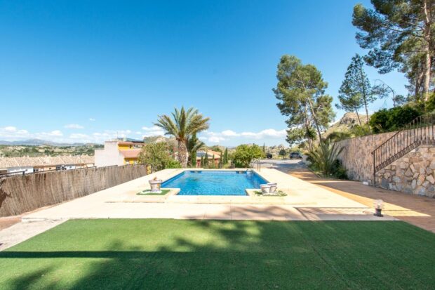property image #1