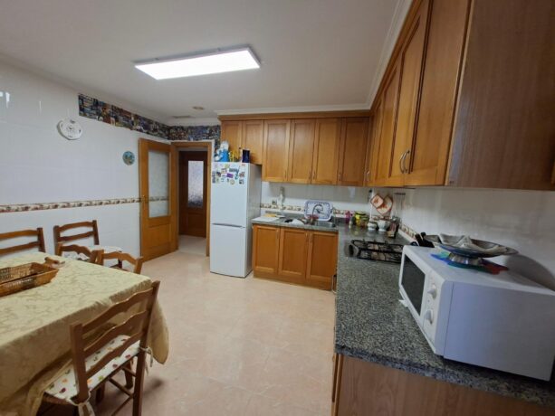property image #1