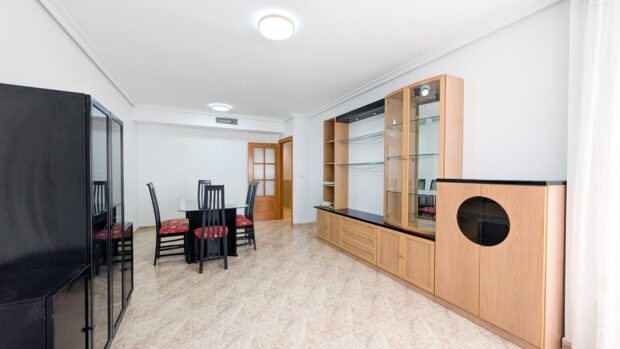 property image #2