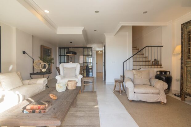property image #3